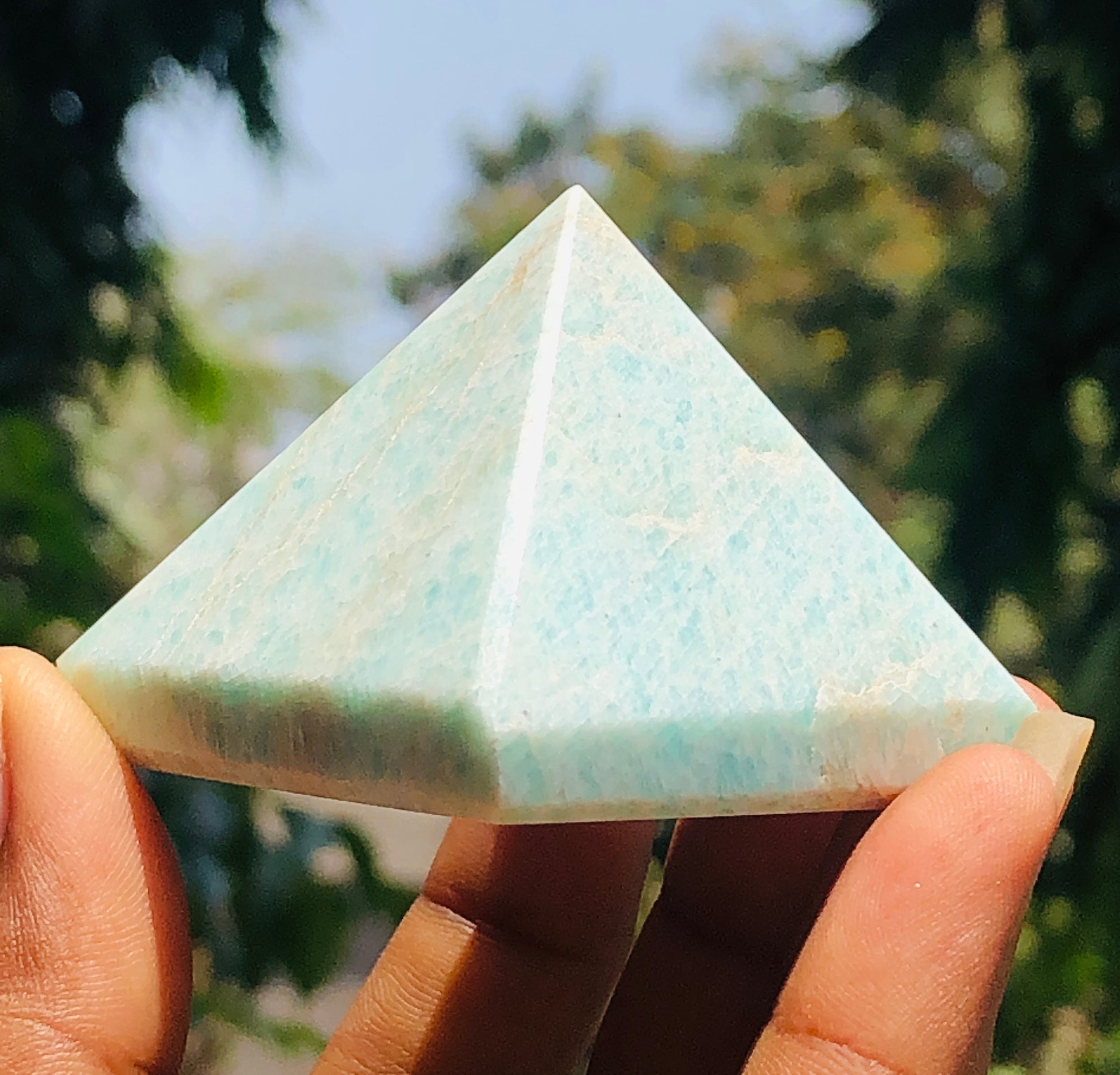 Couteous 440.00 Cts Genuine Amzonite Healing Crystal Specimen Premium Divine Pyramid