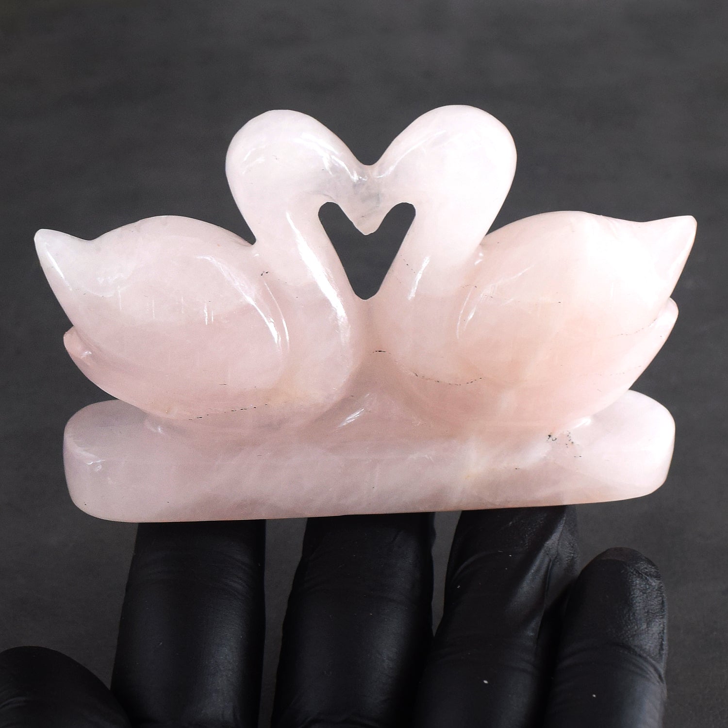 Natural 691.00 Cts Genuine Rose Quartz Hand Carved Premium Love Swan Pair