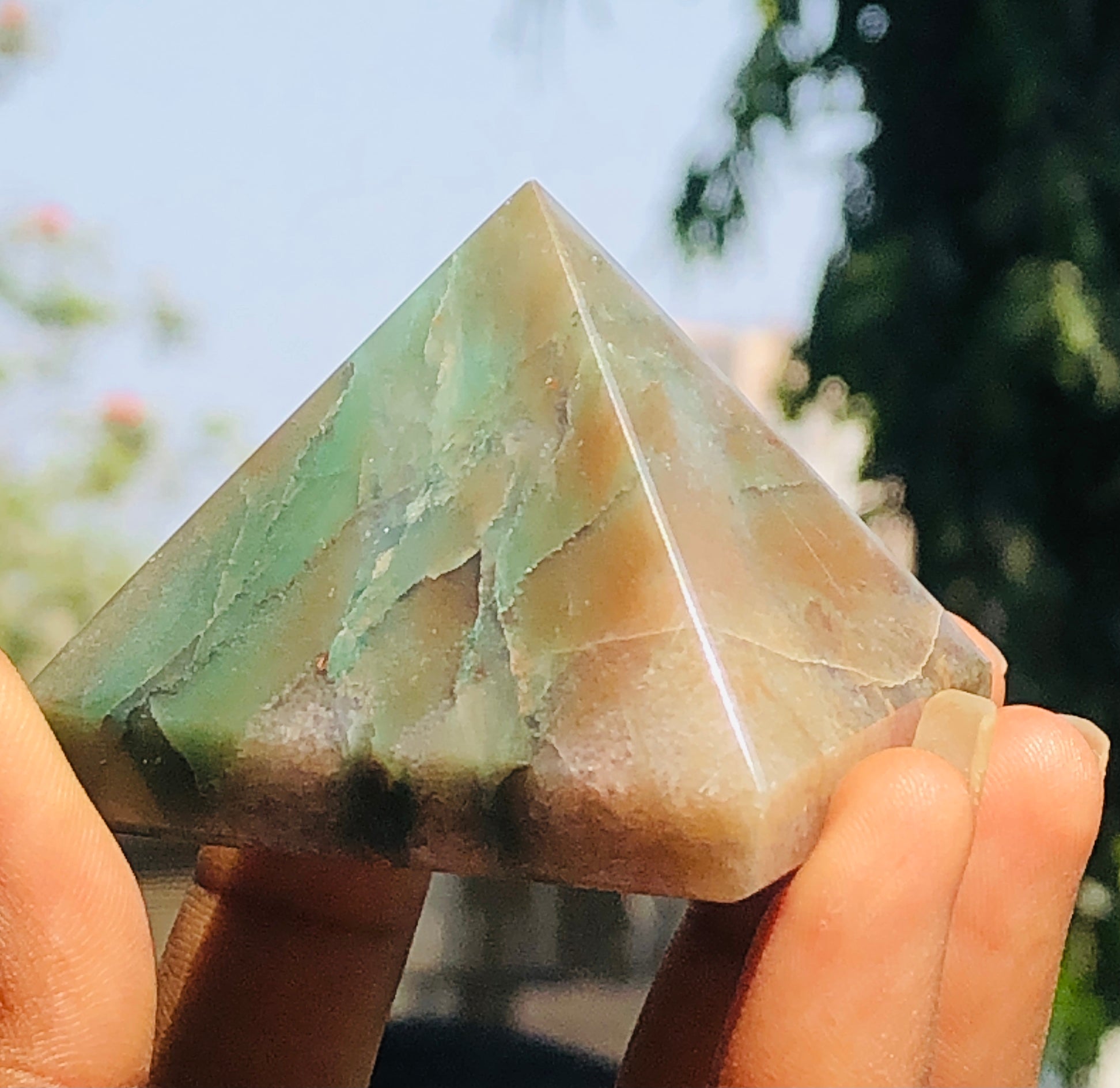 Natural 502.00 Cts Genuine Jade Crystal Specimen Healing Divine Pyramid