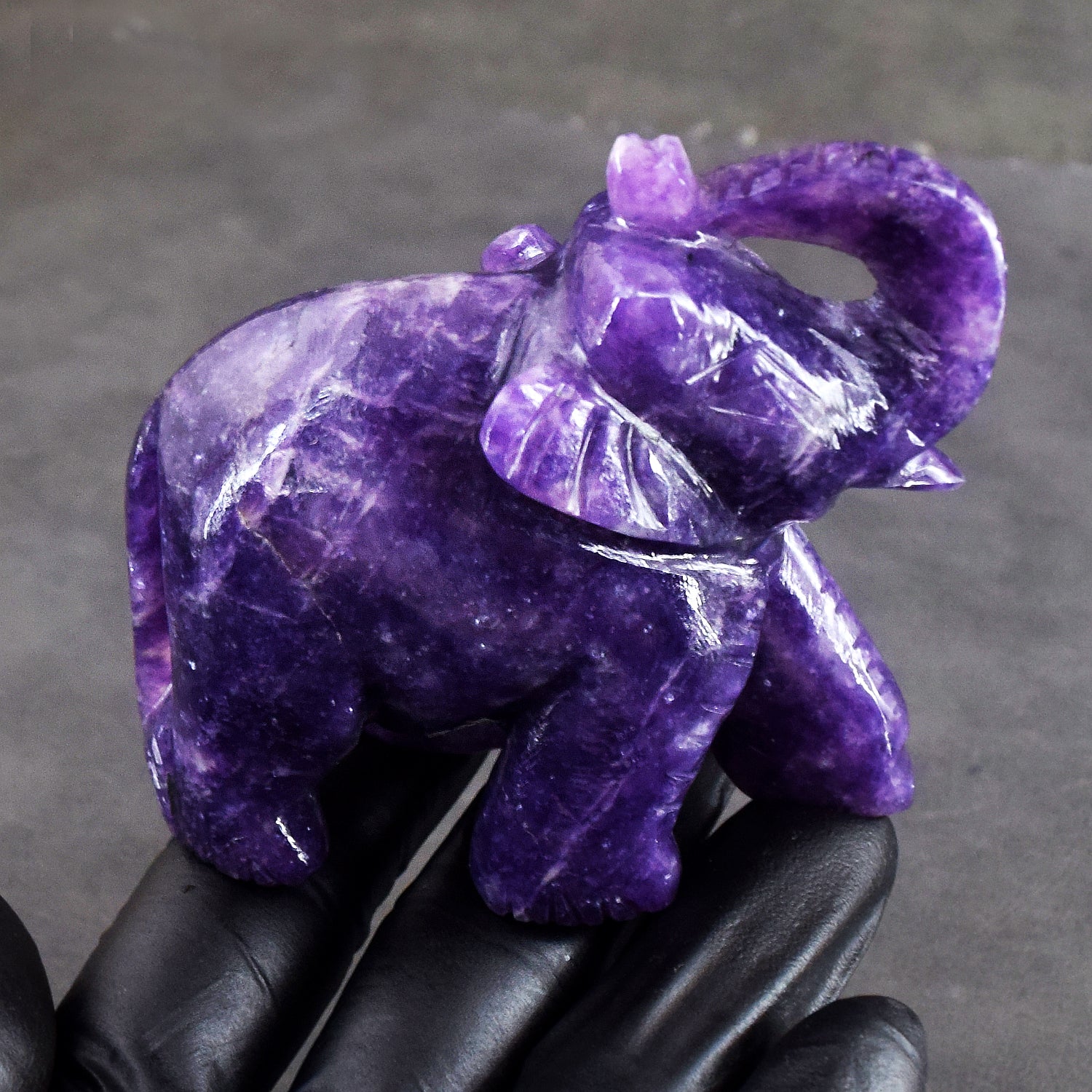 Wonderful 909.00 Cts Genuine Lepidolite Carved Premium Crystal Elephant