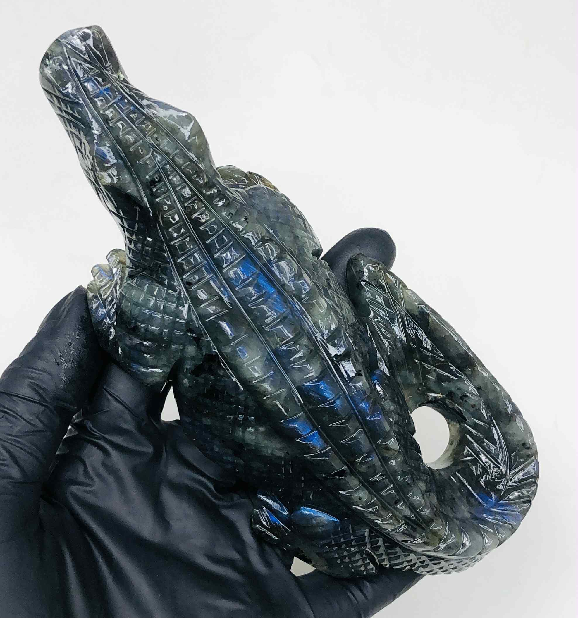 Stunning 1788.00 Cts Genuine Blue Flash Labradorite Carved Premium Crocodile