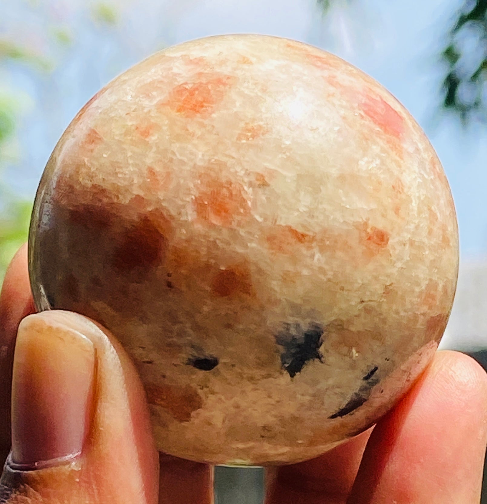 Pleasing 516.00 Carats Genuine Sunstone Hand Carved Crystal Healing Gemstone Sphere