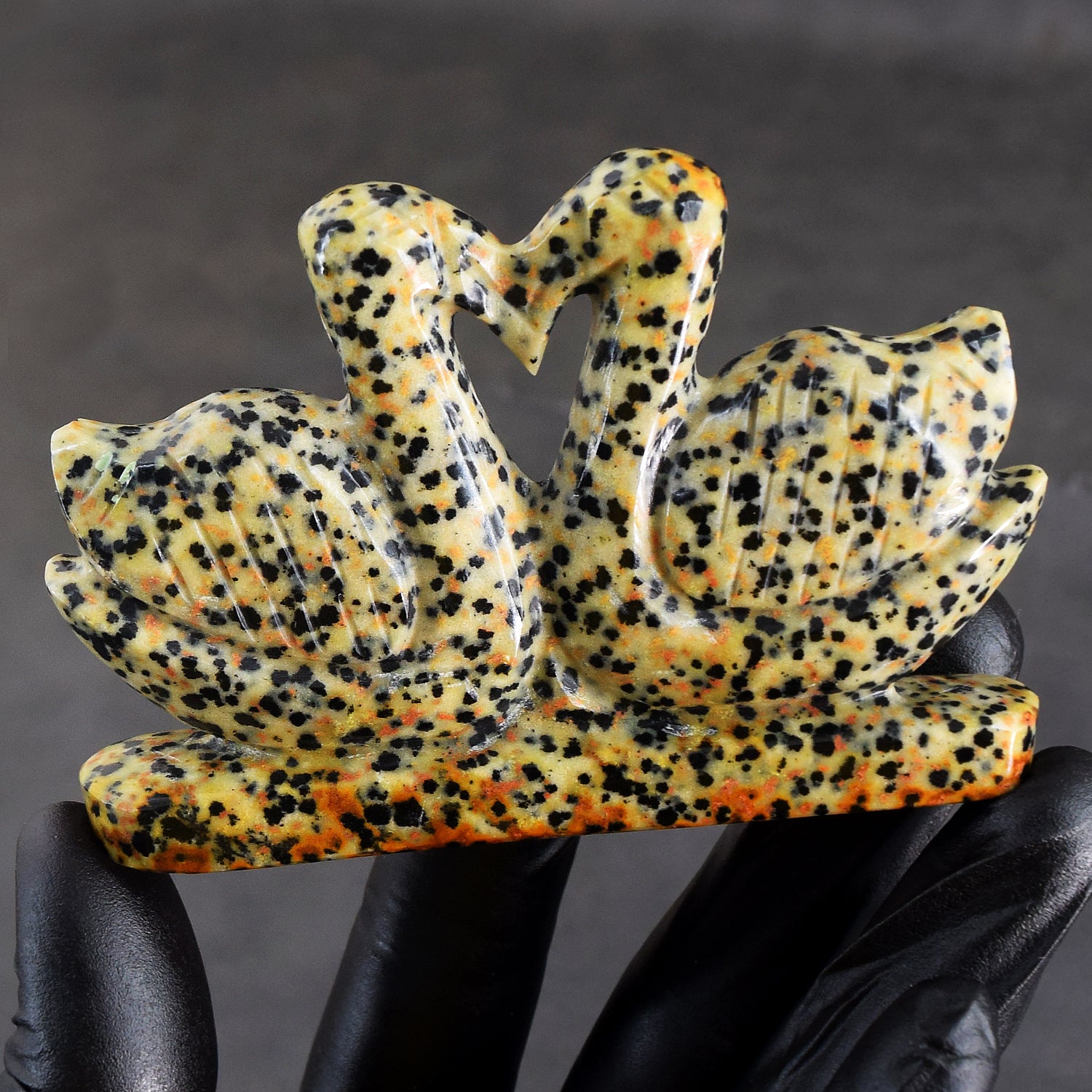 Fabulous 648.00 Cts Genuine Dalmation Jasper Carved Premium Love Swan Pair