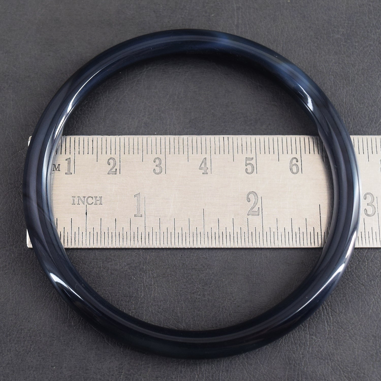 Impressive 79.00 Cts Genuine Black Agate Gemstone Crystal Specimen Premium Fancy Bangle