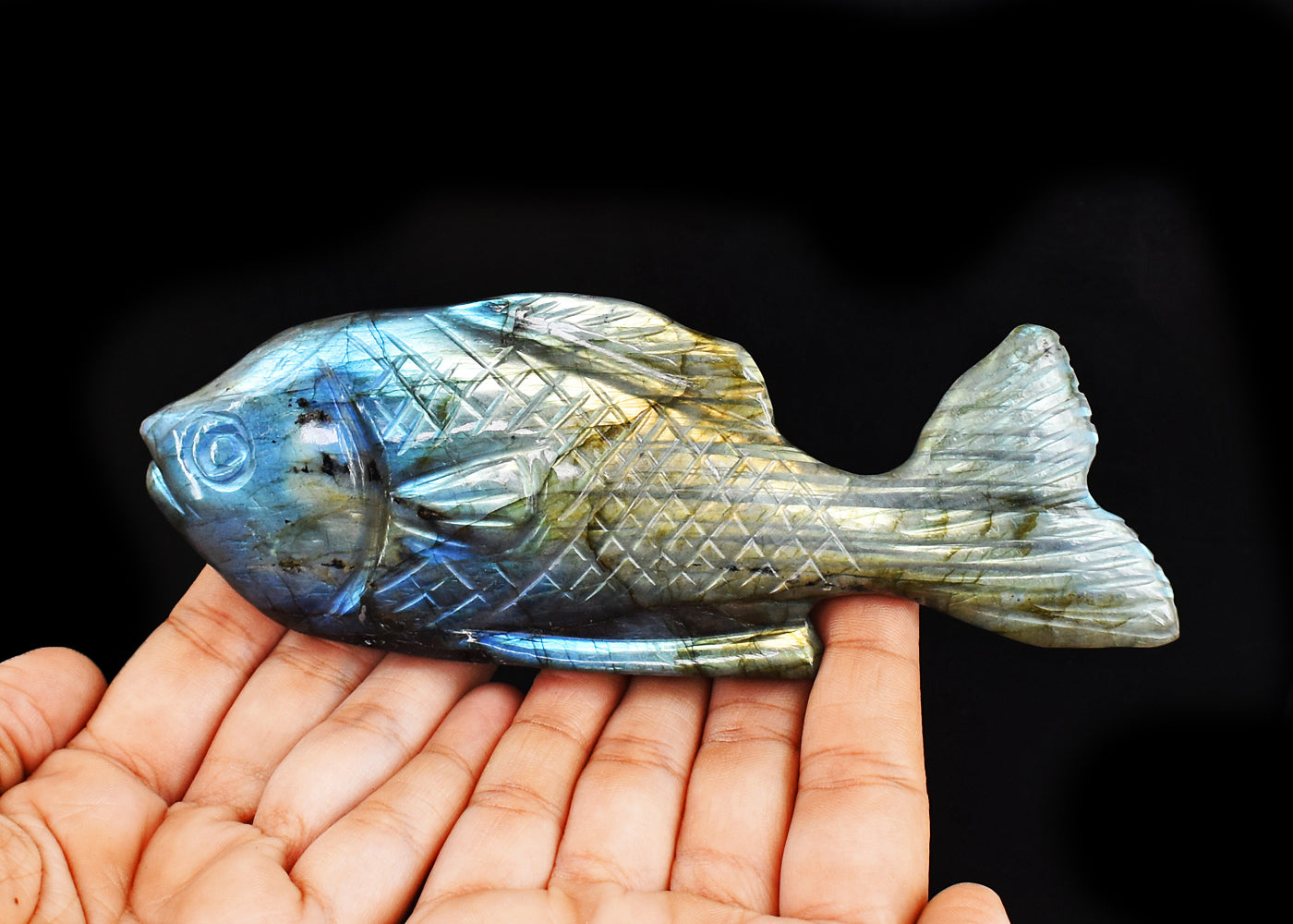 Awesome 1027.00 Cts Genuine Amazing Flash LabradoriteHand Carved Gemstone Carving Fish