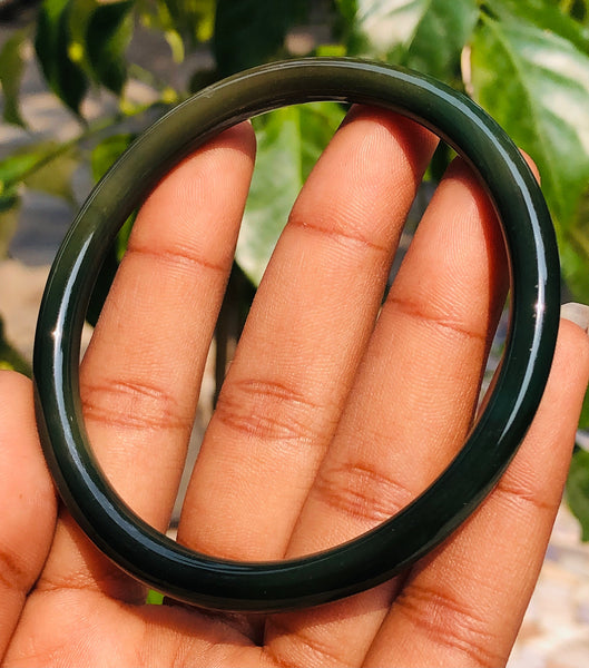 Decent 81.00 Cts Genuine Onyx Crystal Specimen Premium Gemstone Fancy Bangle
