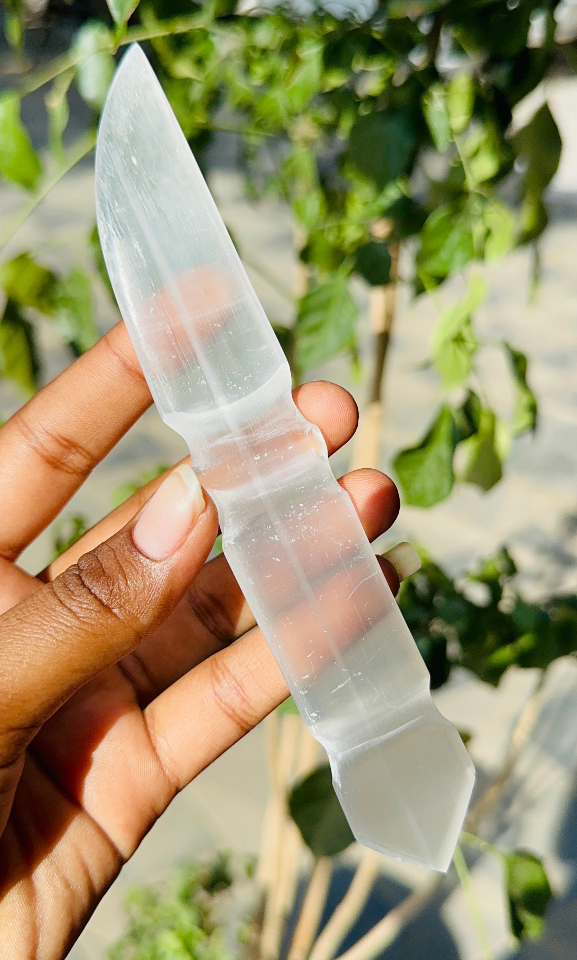 Gorgeous 225.00 Cts Genuine Selenite Hand Carved Crystal Gemstone Knife