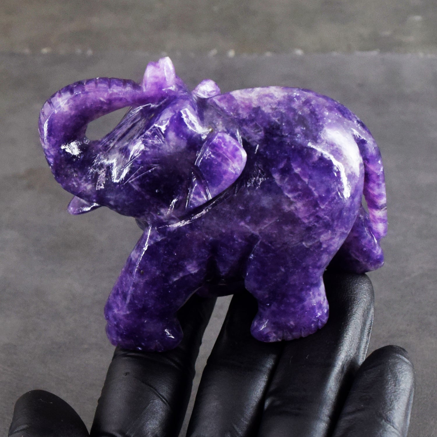 Wonderful 909.00 Cts Genuine Lepidolite Carved Premium Crystal Elephant