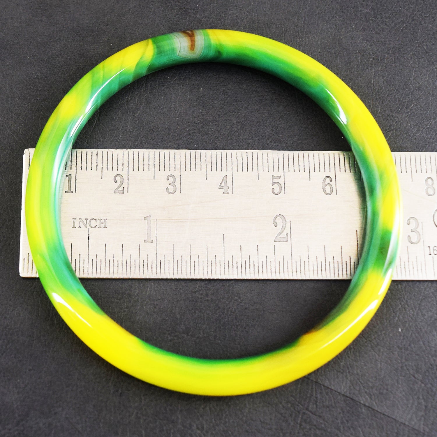 Awesome 84.00 Cts Genuine Onyx Gemstone Crystal Specimen Premium Fancy Bangle