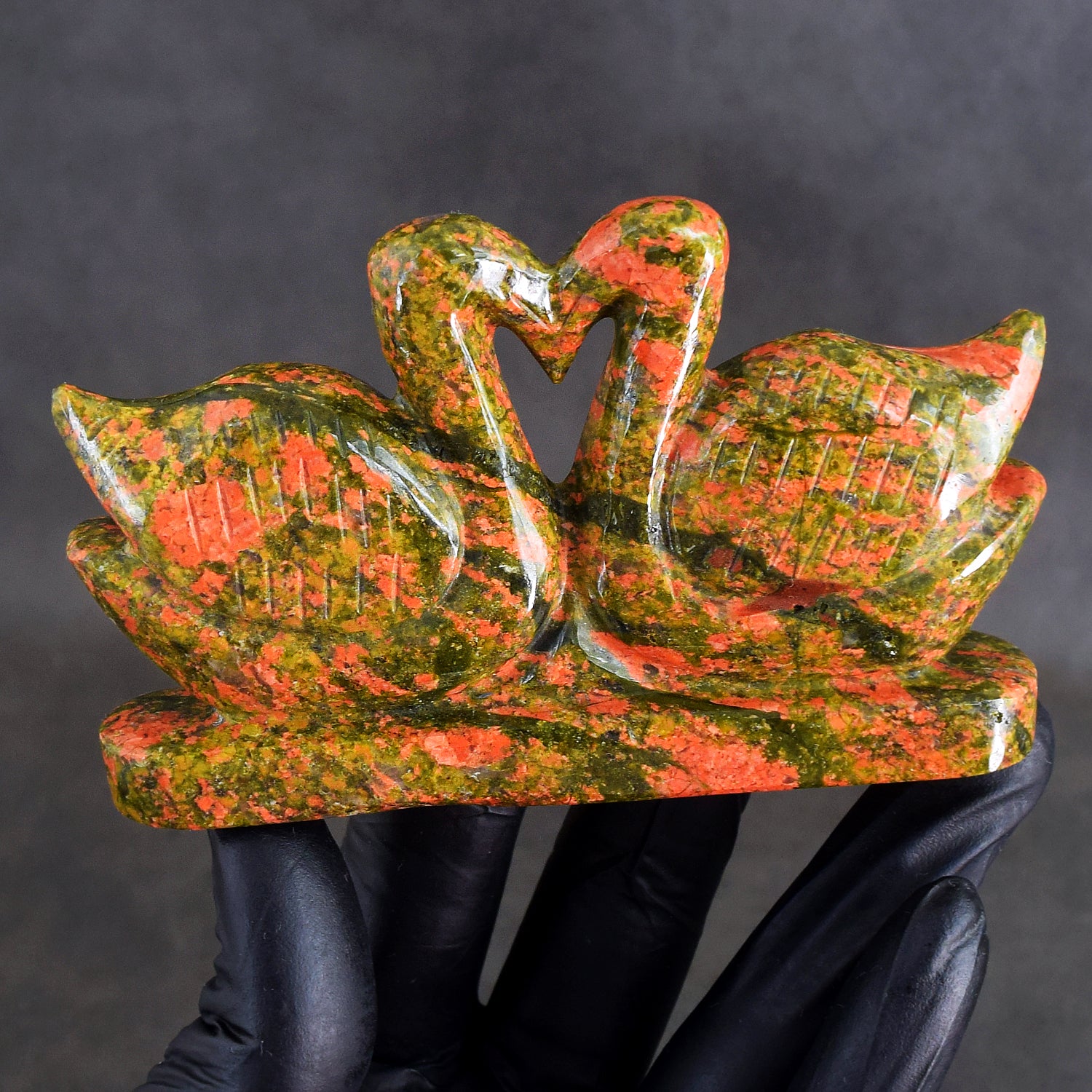 Morbid 1054.00 Cts Genuine Blood Green Unakite Carved Love Swan Pair Premium