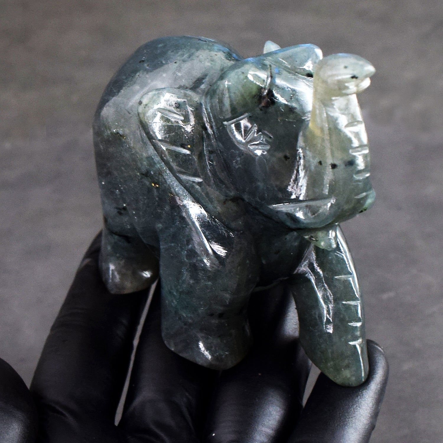 Natural 1311.00 Cts Genuine Blue Flash Labradorite Carved Premium Crystal Elephant