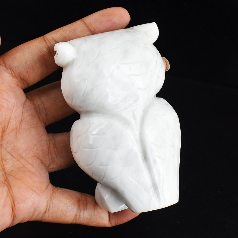 Artisian 1423.00 Cts Genuine Snow Agate  Hand Carved Crystal Gemstone Owl Carving