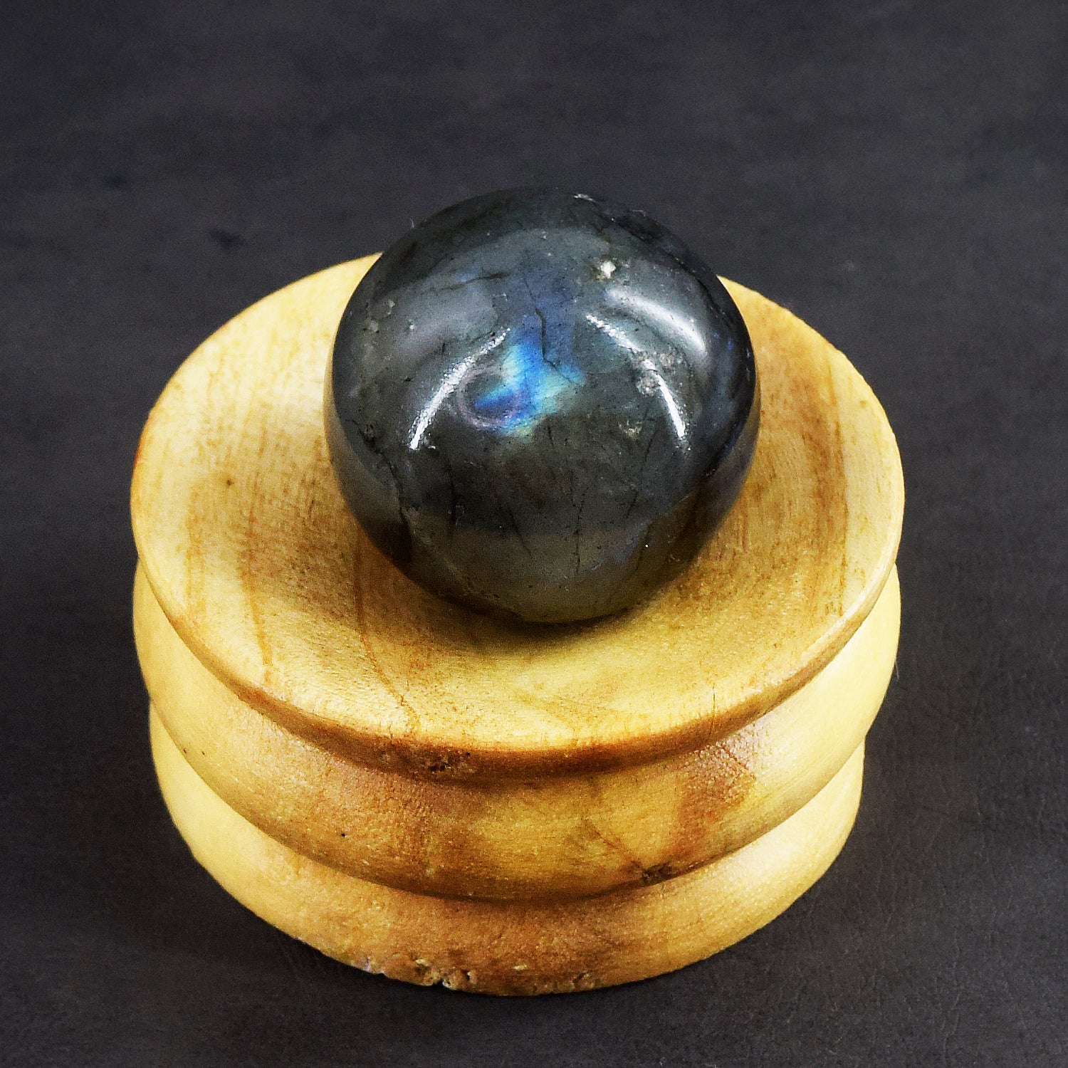 Exclusive 219.00 Cts Genuine Blue Flash Labradorite Healing Crystal Specimen Premium Sphere
