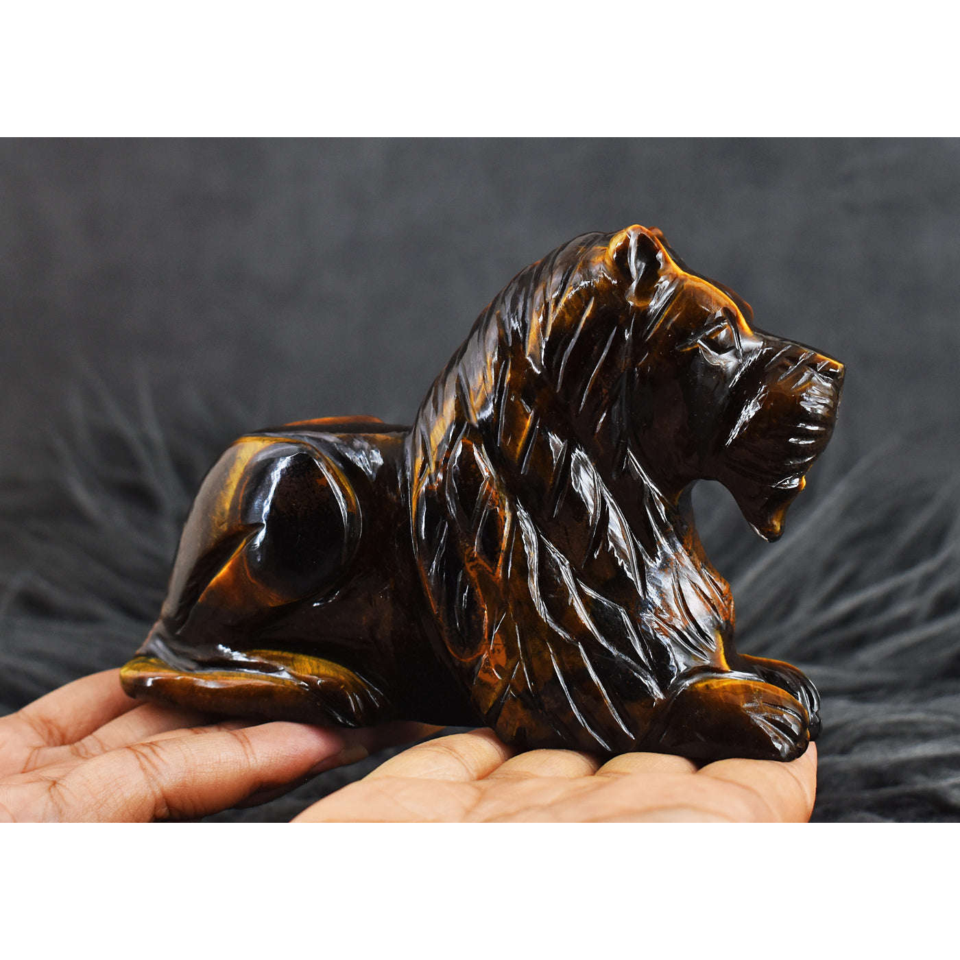 gemsmore:Artisian  2413.00  Cts  Genuine Tiger Eye  Hand Carved Crystal Gemstone Carving Lion