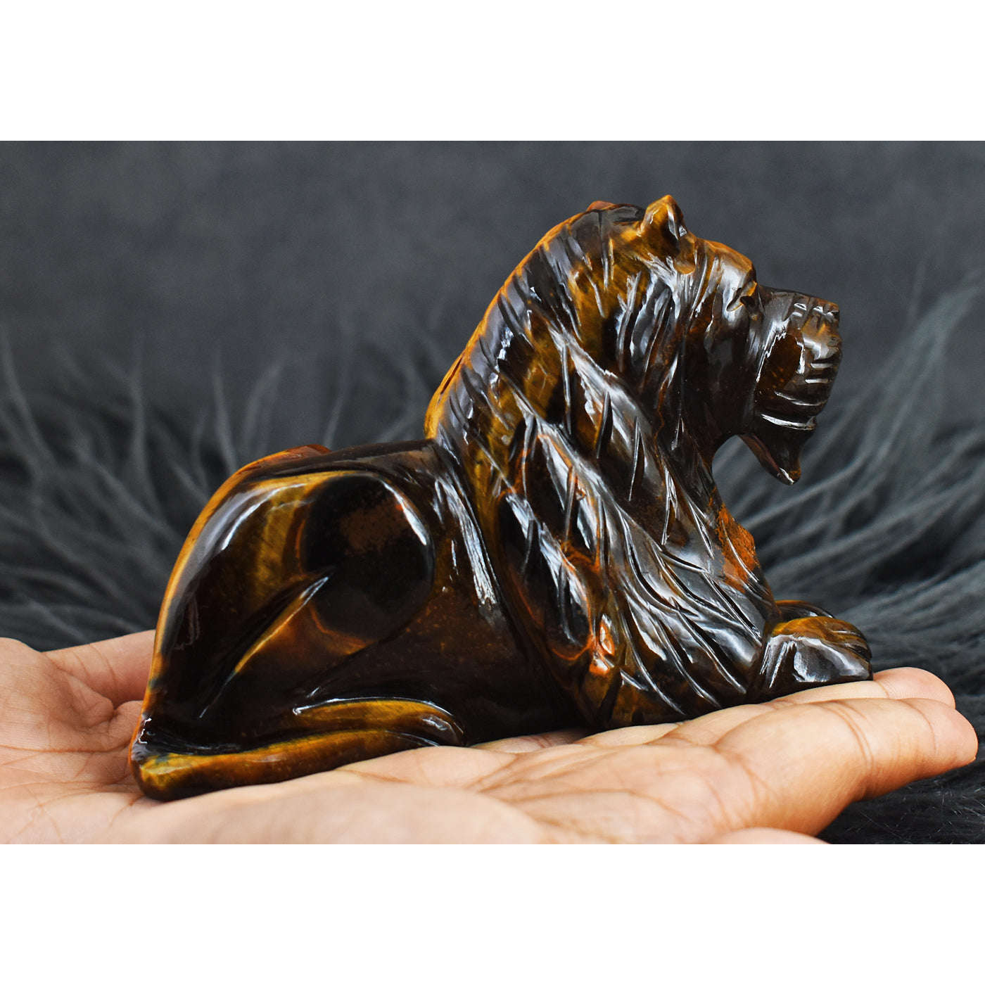 gemsmore:Artisian  2413.00  Cts  Genuine Tiger Eye  Hand Carved Crystal Gemstone Carving Lion