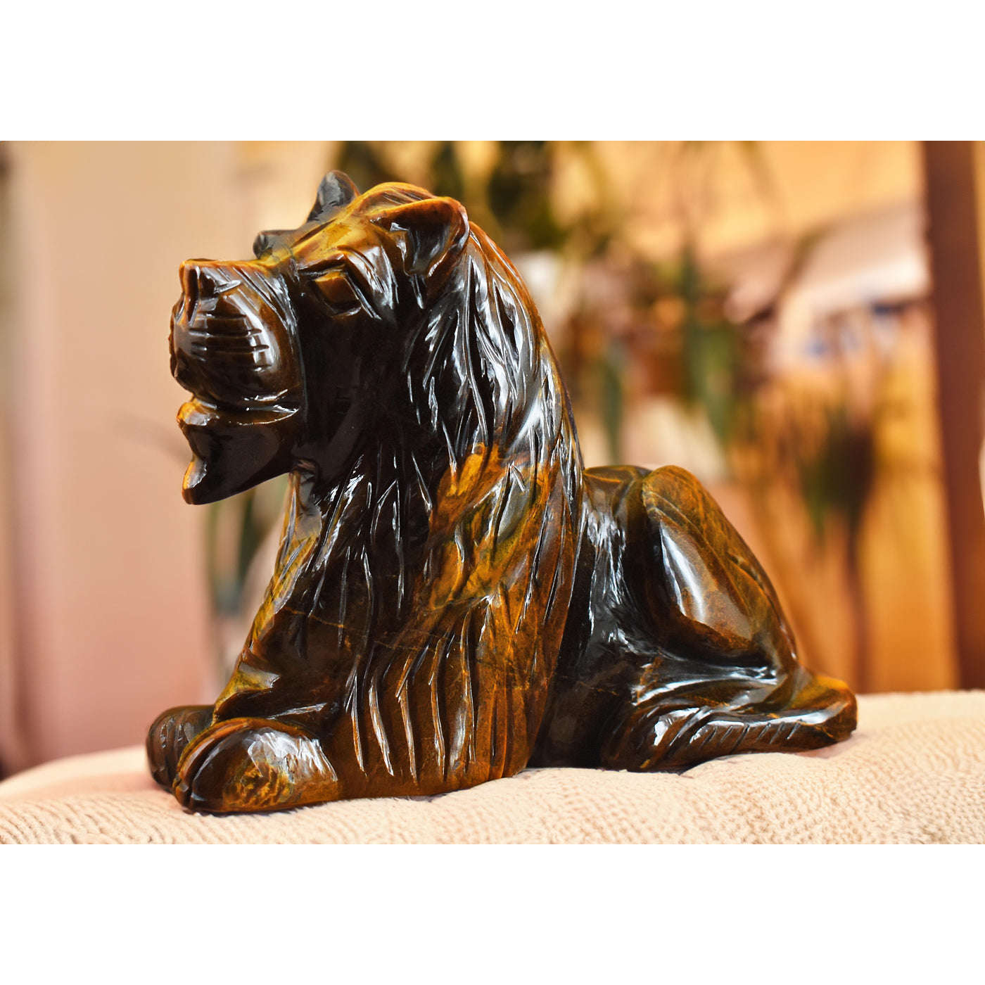 gemsmore:Artisian  2502.00 Cts  Genuine  Tiger Eye  Hand Carved Genuine Crystal Gemstone Carving Lion