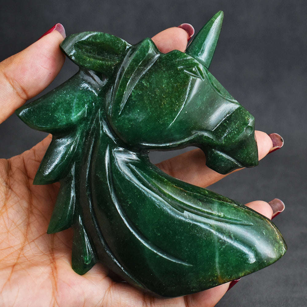 gemsmore:Artisian Green Jade Hand Carved Genuine Crystal Gemstone Carving Unicorn Head