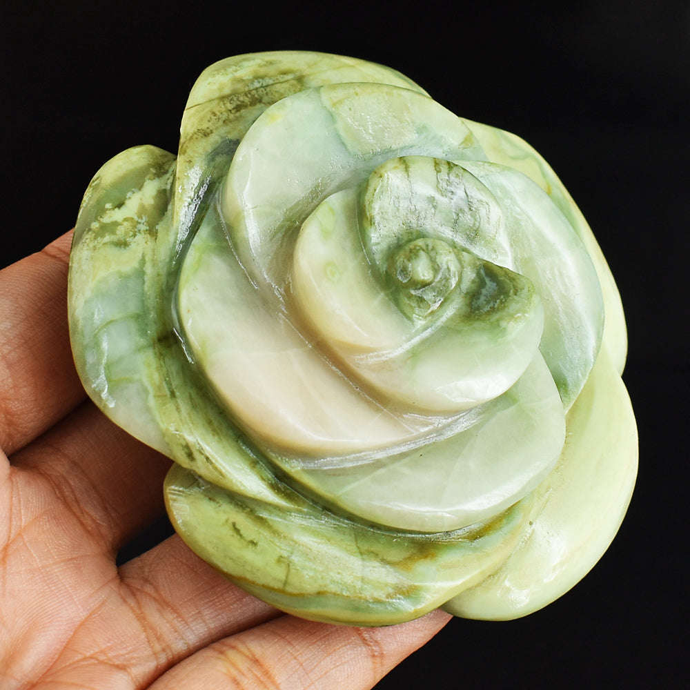 gemsmore:Beautiful  729.00 Cts  Genuine  Serpentine Hand Carved Rose  Flower  Carving