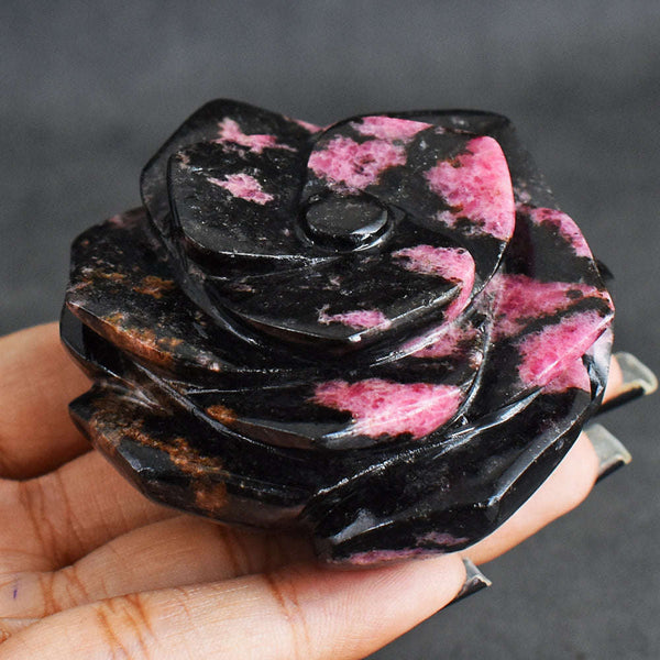 gemsmore:Beautiful  980.00 Carats  Natural  Rhodonite  Hand Carved  Rose  Flower Gemstone