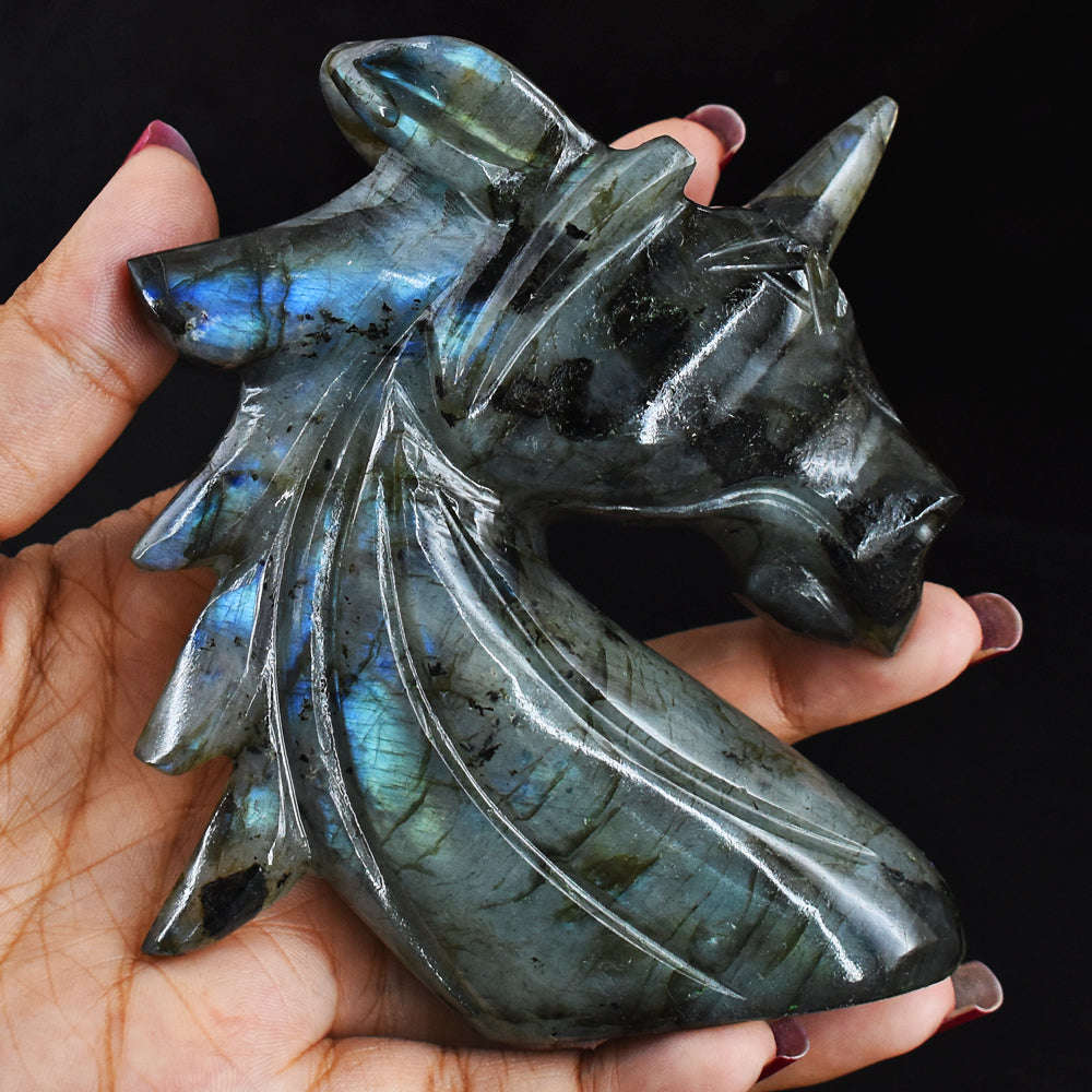 gemsmore:Blue Flash Labradorite  Hand Carved  1514.00 Cts  Unicorn Head Gemstone Carving
