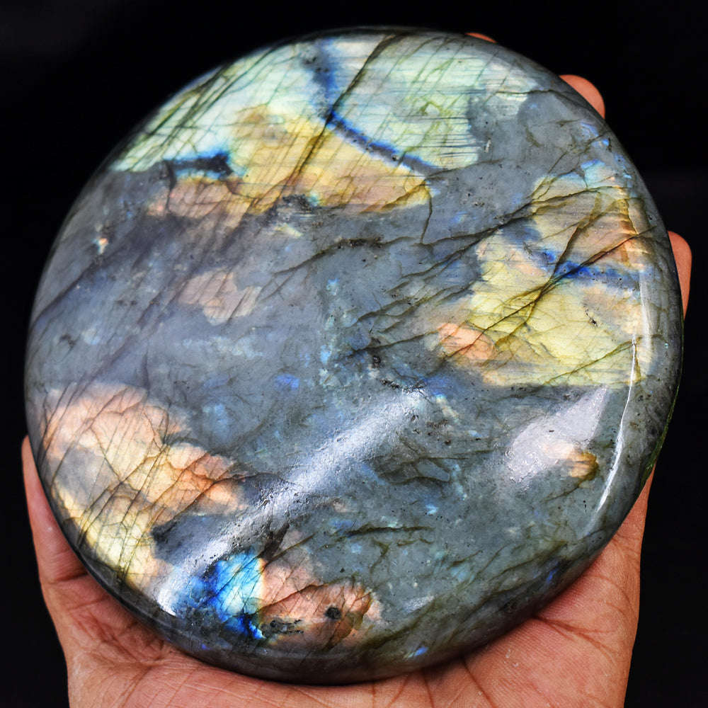 gemsmore:Exclusive Golden & Green Flash Labradorite  Hand Carved Genuine Crystal Gemstone Carving Paper Weight