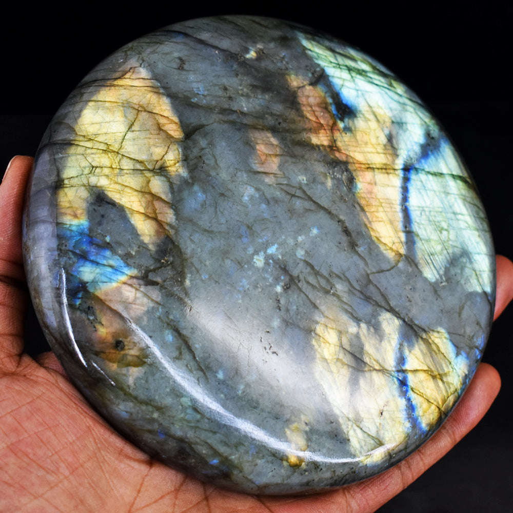 gemsmore:Exclusive Golden & Green Flash Labradorite  Hand Carved Genuine Crystal Gemstone Carving Paper Weight