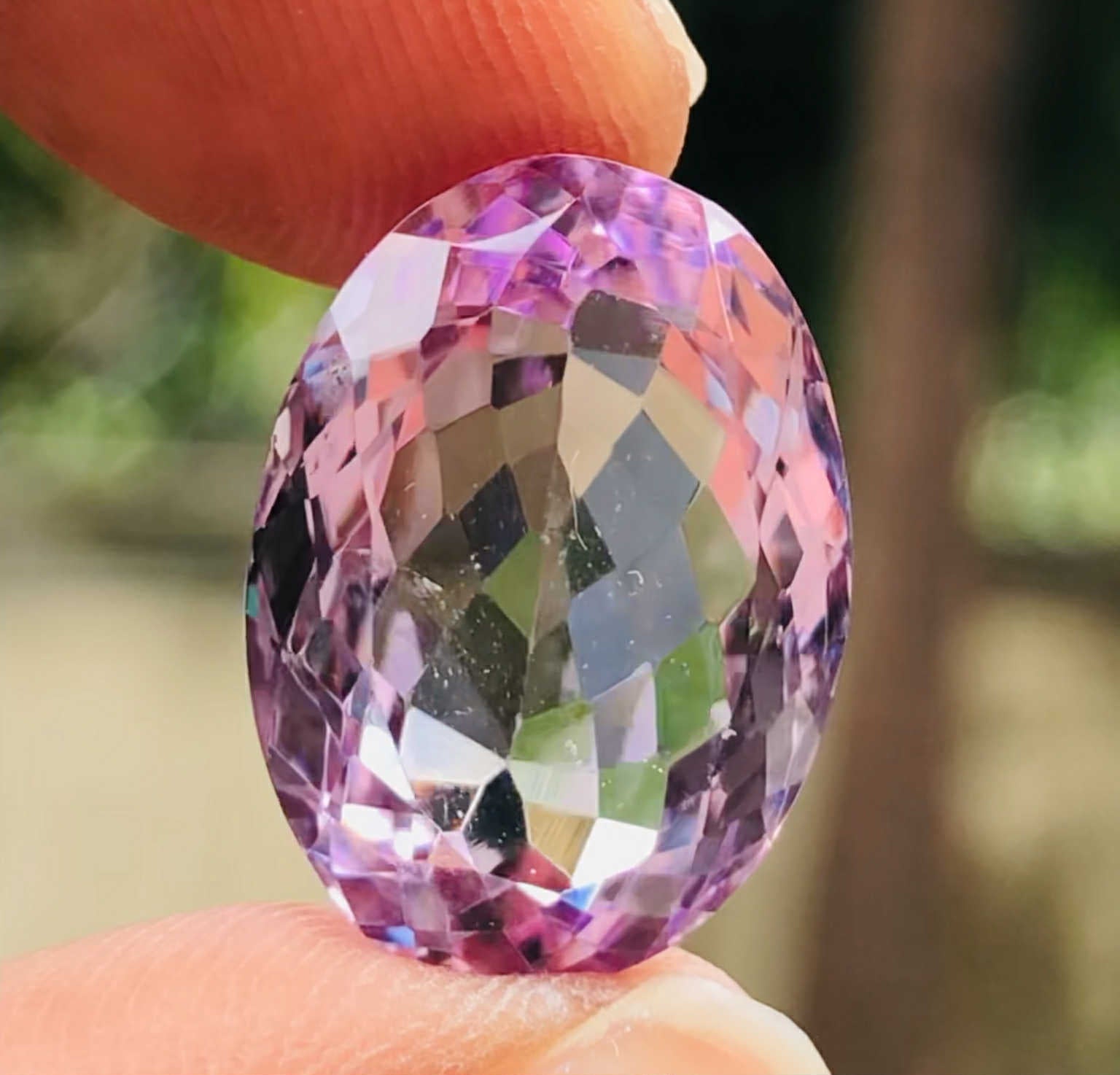 Exclusive 14.00 Cts Genuine Amethyst Faceted Loose Gemstone