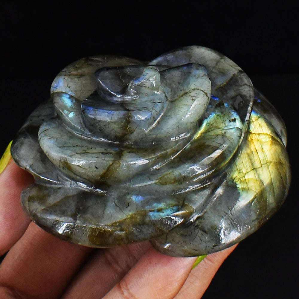 gemsmore:Golden & Blue Flash Labradorite 608.00 Cts  Genuine  Hand Carved  Gemstone Rose