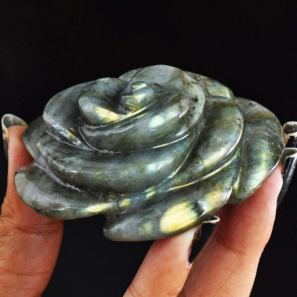 gemsmore:Golden   & Green  Flash  Labradorite  591.00 Cts  Genuine  Hand Carved  Gemstone Rose