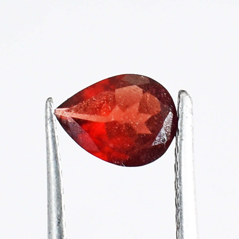 gemsmore:1 Cts Genuine Red Garnet Faceted Gemstone