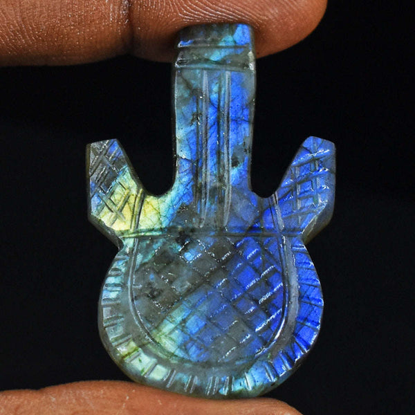 gemsmore:49 Carats  Genuine Blue & Golden Flash Labradorite Carved Guitar