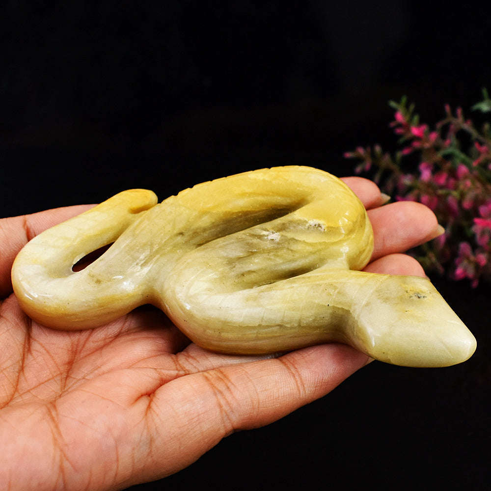 gemsmore:Amazing Aventurine Hand Carved Genuine Crystal Gemstone Carving Snake