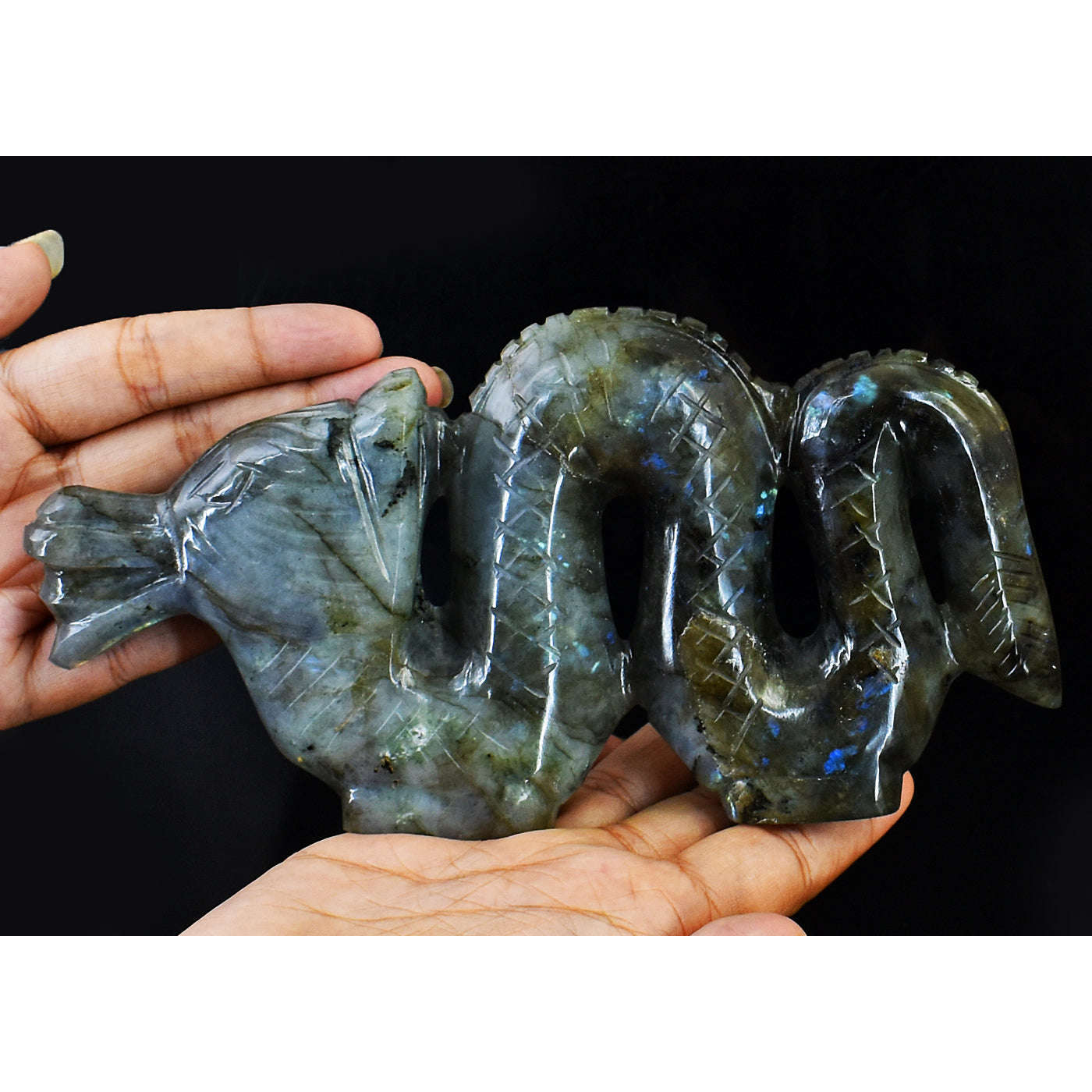 gemsmore:Amazing Blue Flash Labradorite Hand Carved Dragon Gemstone