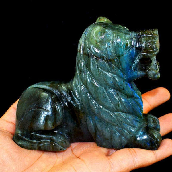 gemsmore:Amazing Blue Flash Top Labradorite Carved Lion gemstone
