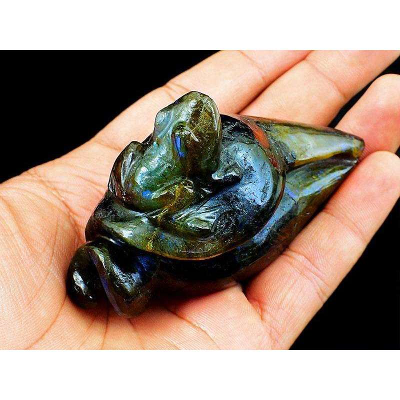 gemsmore:Amazing Flash Labradorite Carved Conch With Frog On Top
