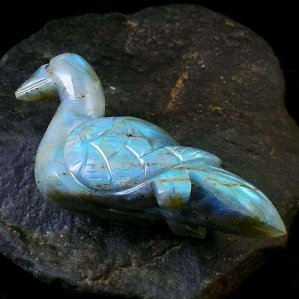 gemsmore:Amazing Flash Labradorite Carved Duck