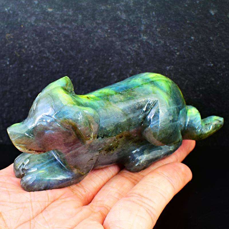 gemsmore:Amazing Flash Labradorite Detailed Carved Dog