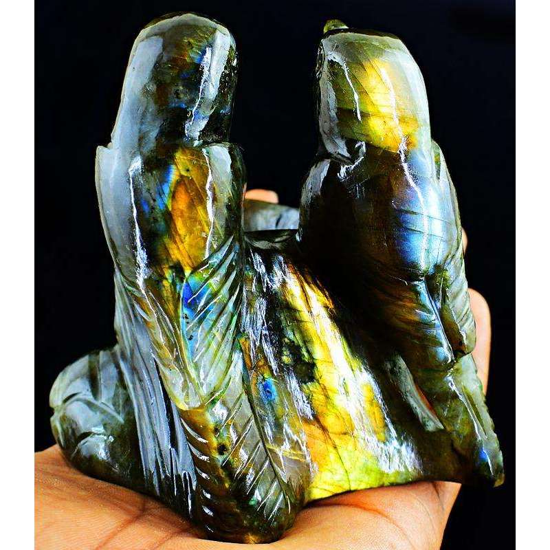 gemsmore:Amazing Flash Labradorite Hand Carved Bird Pair With Eggs