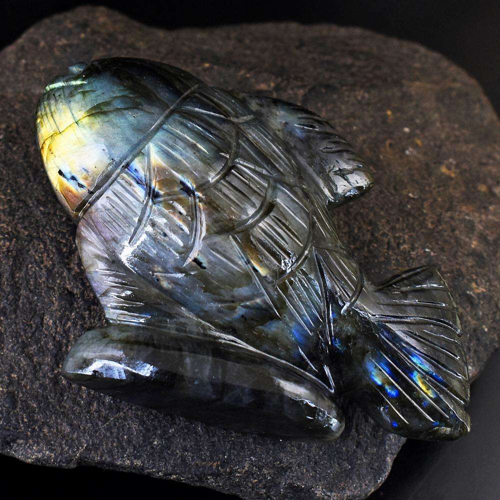 gemsmore:Amazing Flash Labradorite Hand Carved Fish