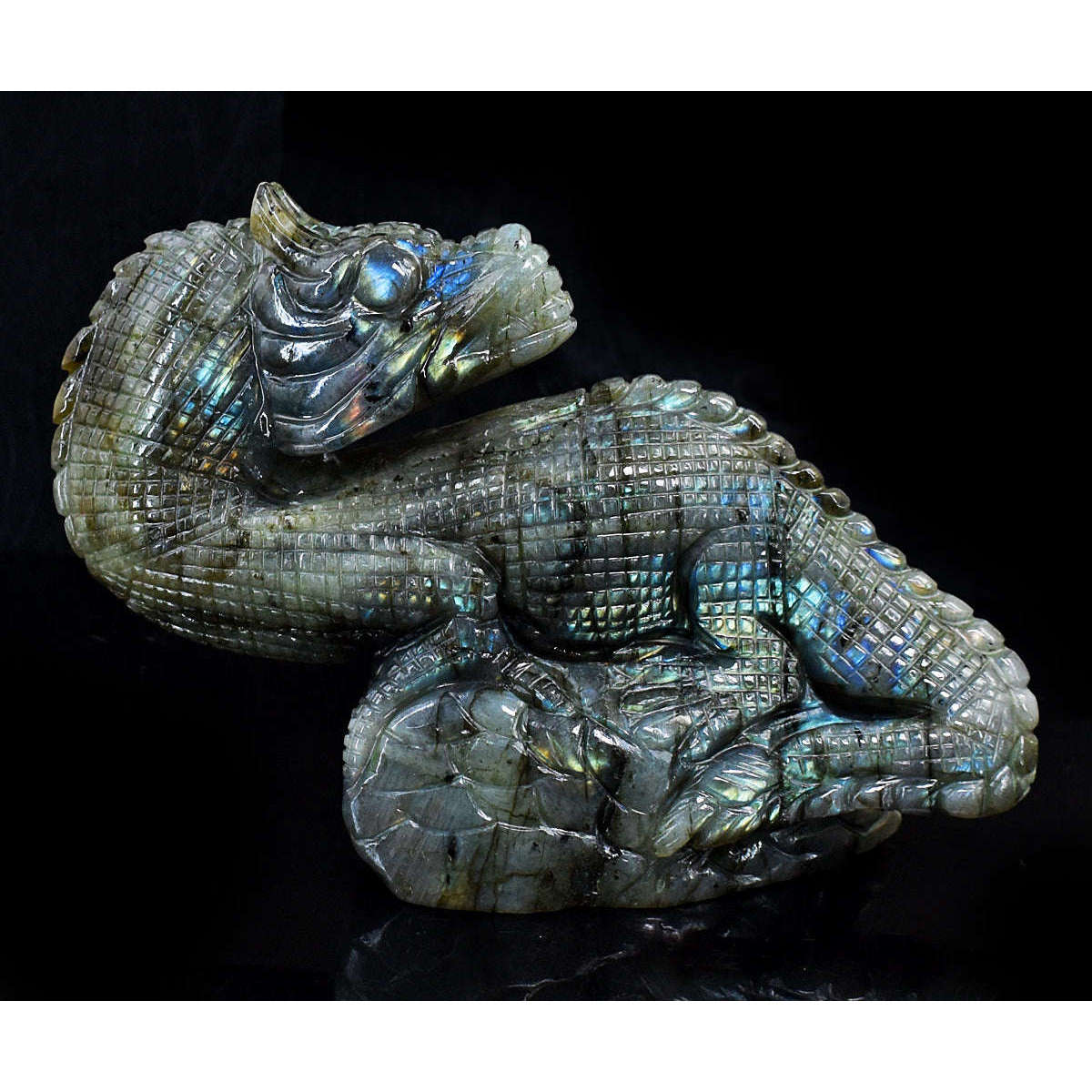 gemsmore:Amazing Flash Labradorite Hand Carved Genuine Crystal Gemstone Carving Dinosaur Dragon