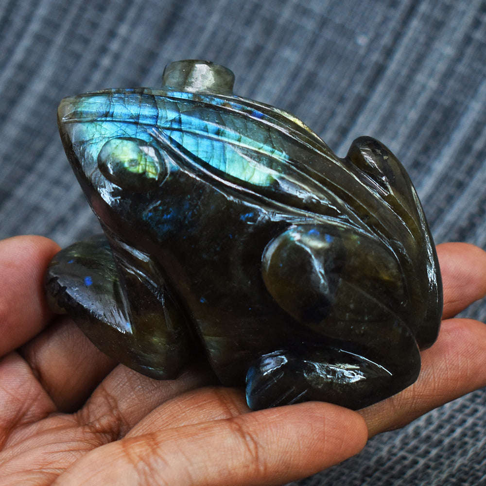 gemsmore:Amazing Flash Labradorite Hand Carved Genuine Crystal Gemstone Carving Frog