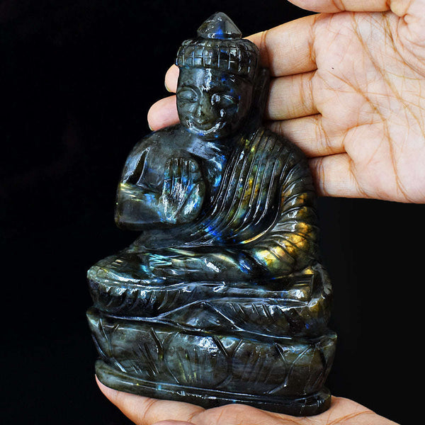 gemsmore:Amazing Flash Labradorite Hand Carved Lord Buddha