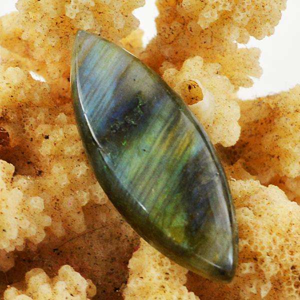 gemsmore:Amazing Flash Labradorite Untreated Loose Gemstone