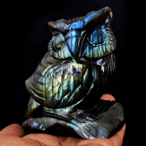 gemsmore:Amazing Golden & Blue Flash Labradorite Hand Carved Gemstone Owl