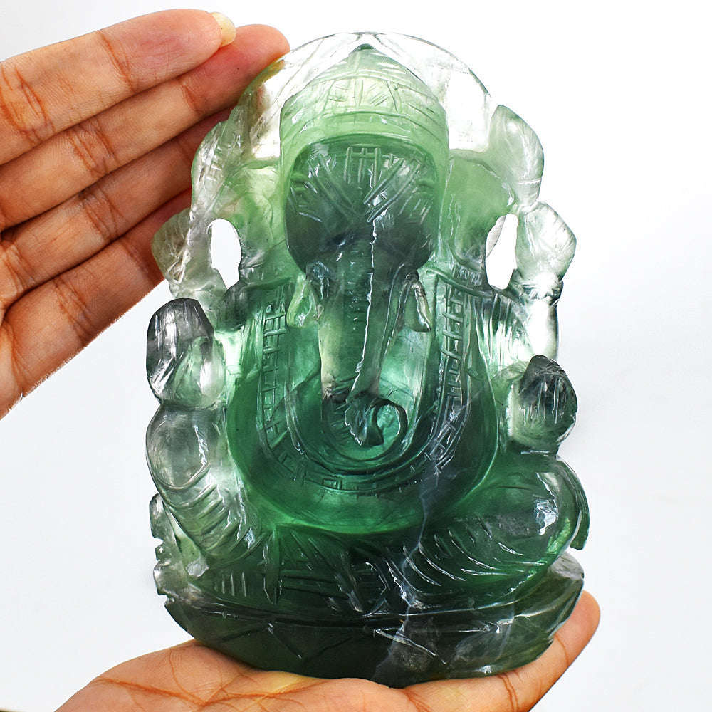 gemsmore:Amazing Green Fluorite Hand Carved Lord Ganesha Idol