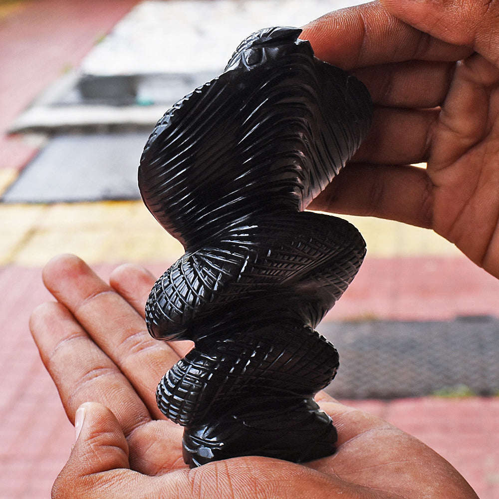 gemsmore:Amazing Hand Carved Black Spinel Cobra