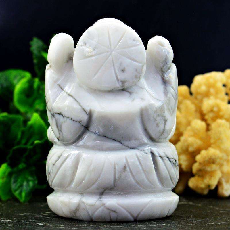 gemsmore:Amazing Howlite Hand Carved Lord Ganesha Idol