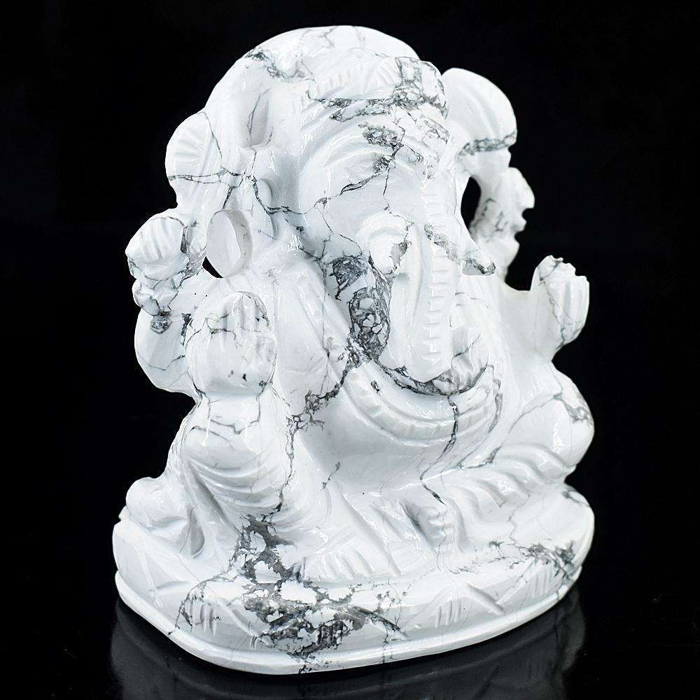 gemsmore:Amazing Howlite Hand Carved Lord Ganesha Idol
