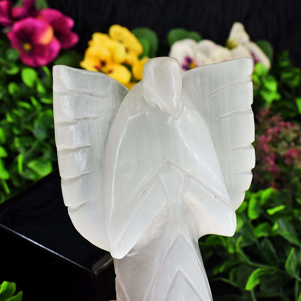 gemsmore:Amazing Selenite Hand Carved Healing Praying Angel