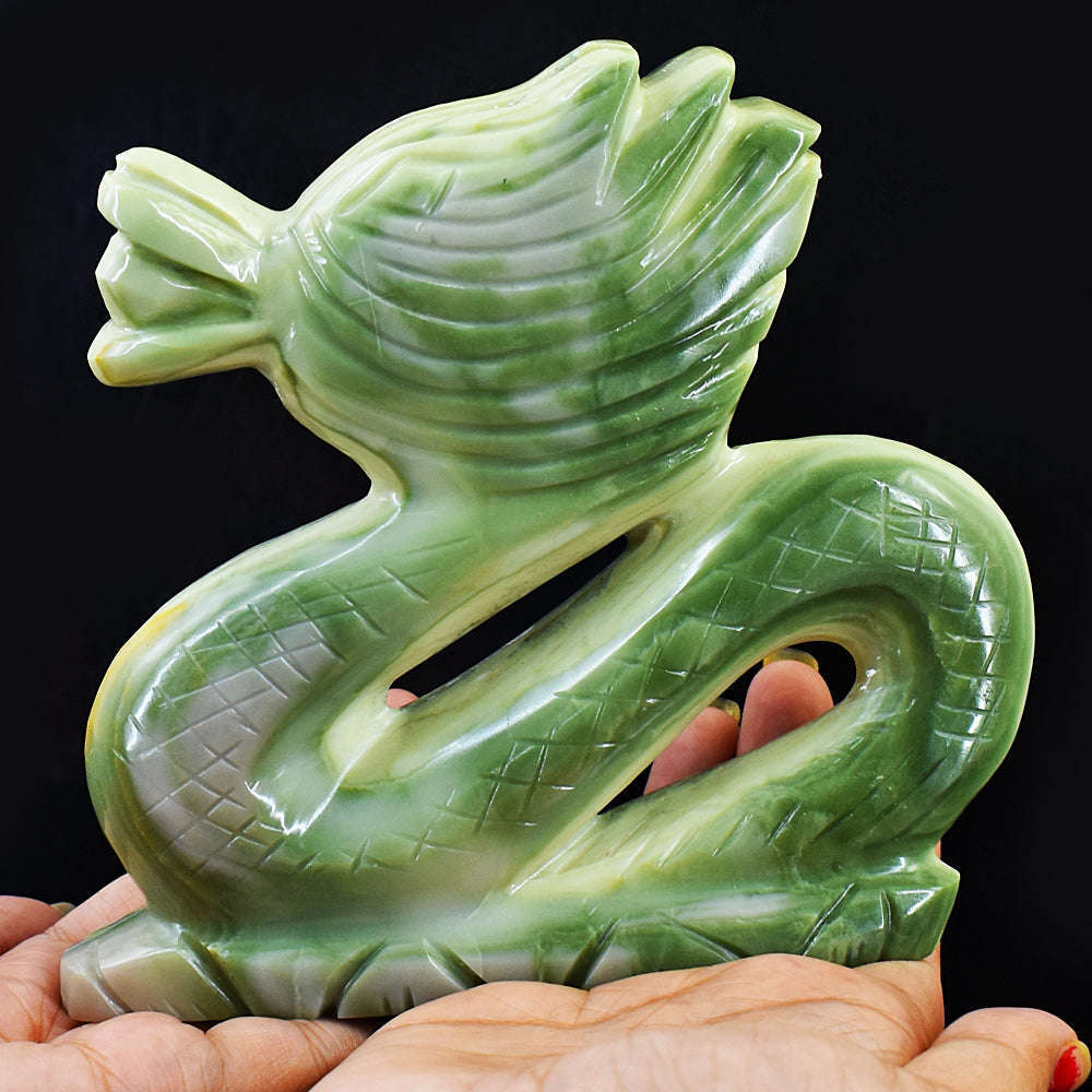 gemsmore:Amazing Serpentine Hand Carved Dragon Carving Real Gemstone